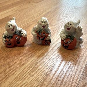 Ghost Halloween Figurines